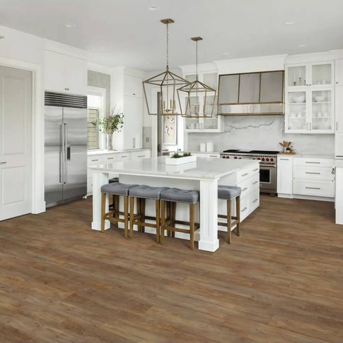 Transitional-Kitchen-Island-Warm-Flooring